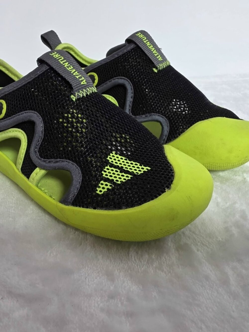 Adidas Altaventure 3 Water Shoes Kids Size 9 Black Outdoor Activewear Beach